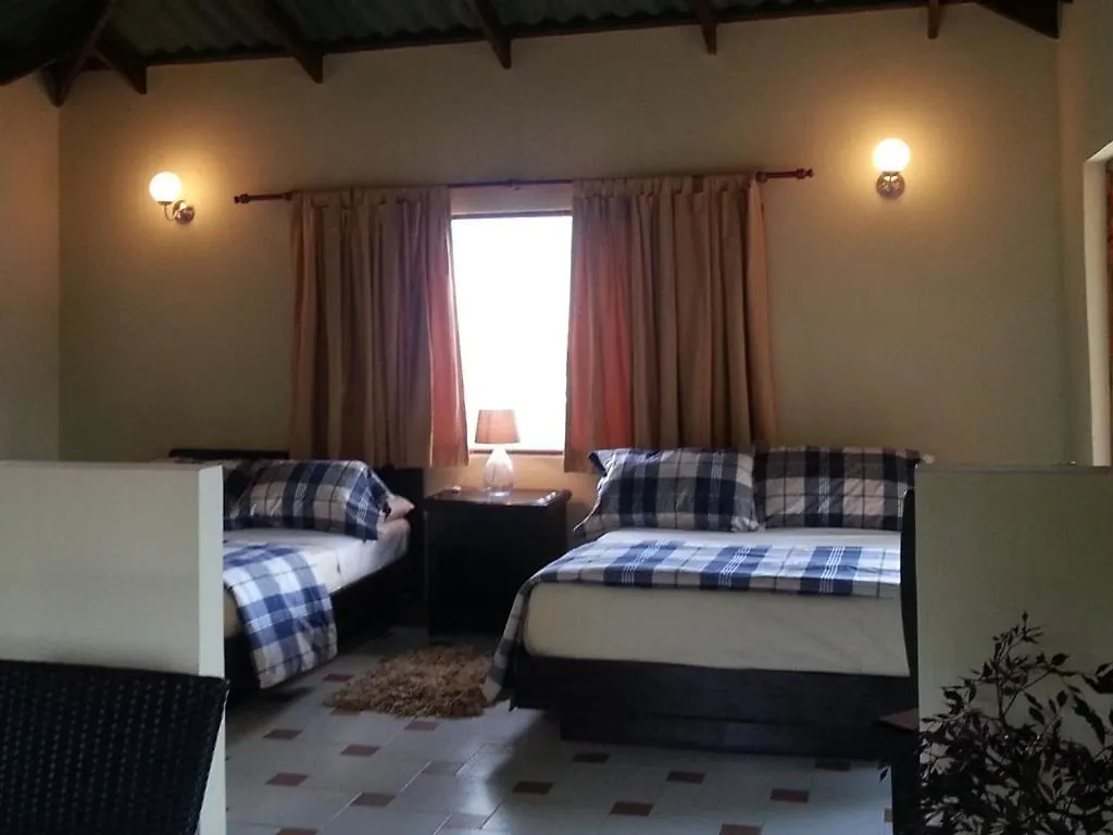 Hotel Altocerro Constanza Chata